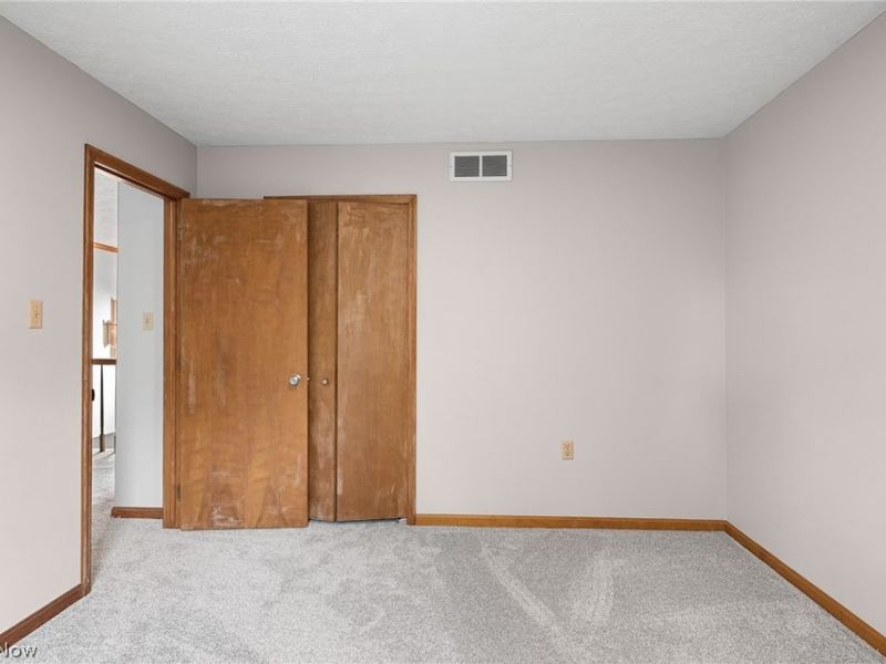7562 Southampton Drive, North Royalton, OH 44133 Photo 24