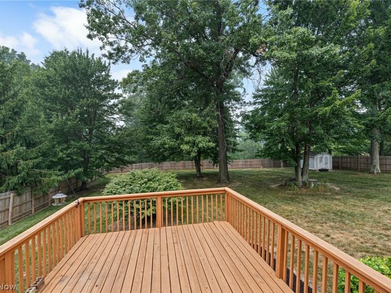 7562 Southampton Drive, North Royalton, OH 44133 Photo 32