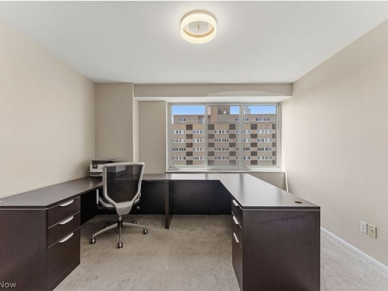 12520 Edgewater Drive, Unit 1501, Lakewood, OH 44107 Photo 18