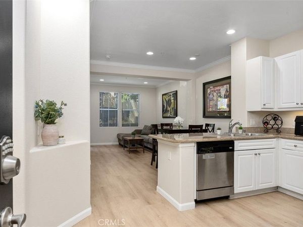 3102 Watermarke Place, Irvine, CA 92612