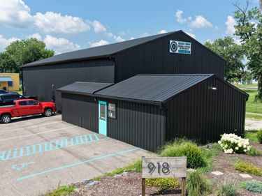 918 W Warren Street, Mitchell, IN 47446