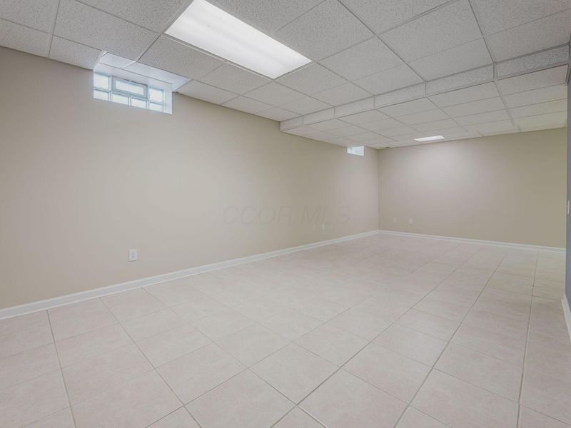 7815 Royal Park Drive, Lewis Center, OH 43035 Photo 73