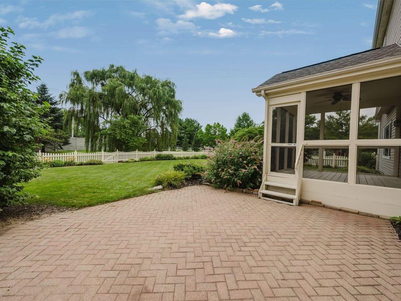 7815 Royal Park Drive, Lewis Center, OH 43035 Photo 89