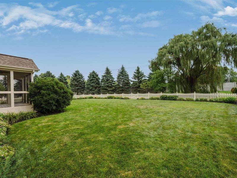 7815 Royal Park Drive, Lewis Center, OH 43035 Photo 94