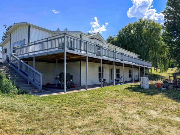 386 Bastian Ln, Colville, WA 99114