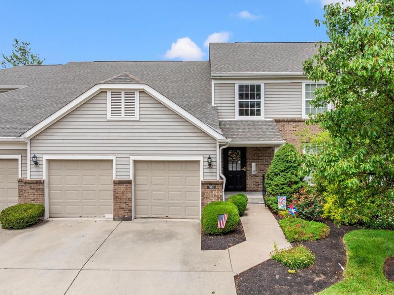 301 Spyglass Court, Unit 302, Wilder, KY 41076 Photo 1