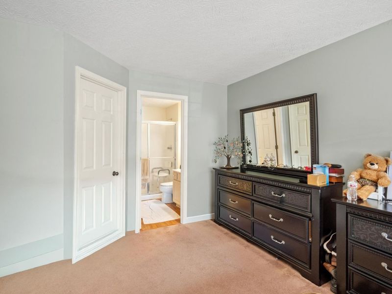 301 Spyglass Court, Unit 302, Wilder, KY 41076 Photo 8