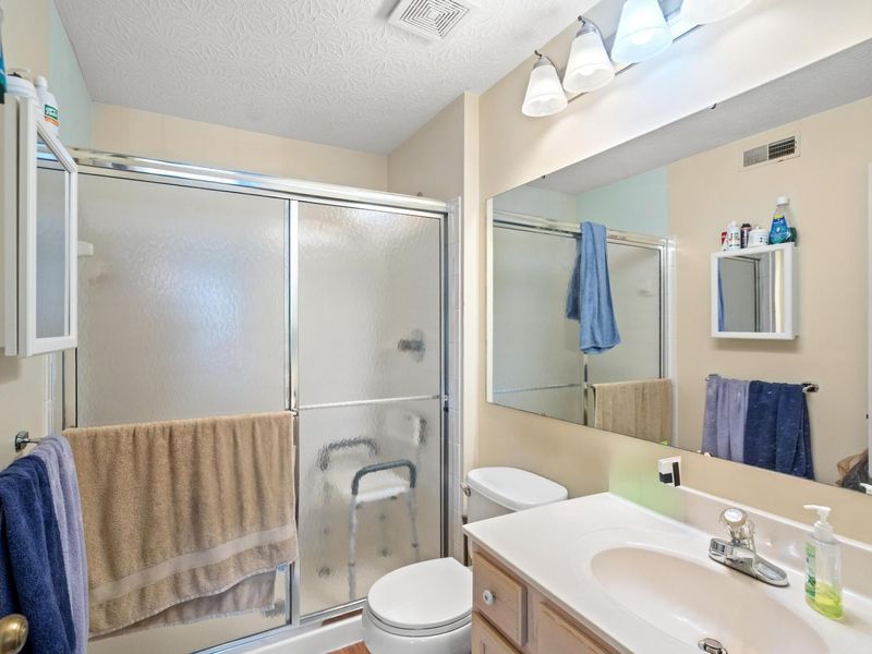 301 Spyglass Court, Unit 302, Wilder, KY 41076 Photo 9