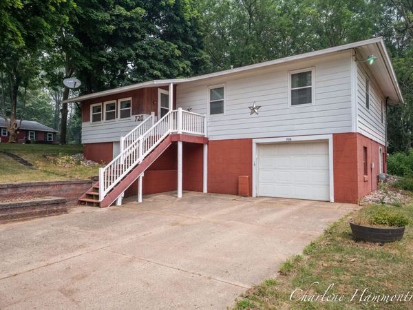 720 N King Street, Ionia, MI 48846