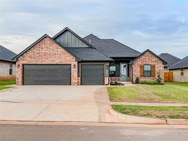 10448 SW 50th Street, Mustang, OK 73064