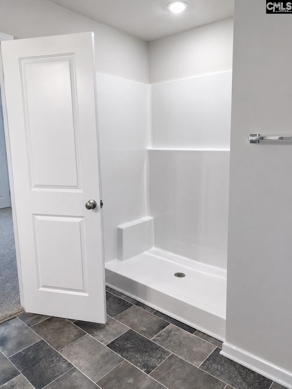 180 Cape Horn Drive  Photo 9