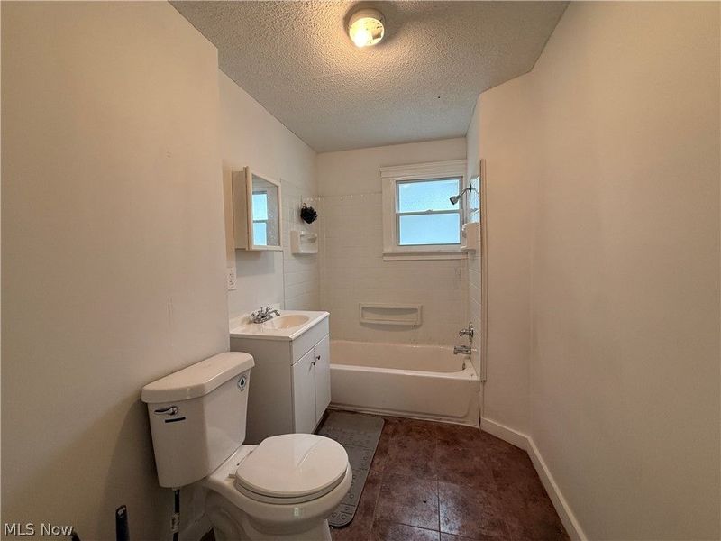 2278 E 70th Street, Cleveland, OH 44103 Photo 12
