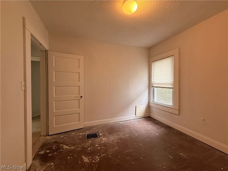 2278 E 70th Street, Cleveland, OH 44103 Photo 22