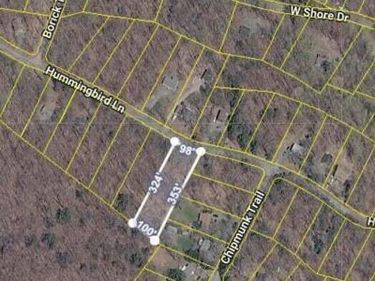 559 Hummingbird Lane , Hawley, PA 18428