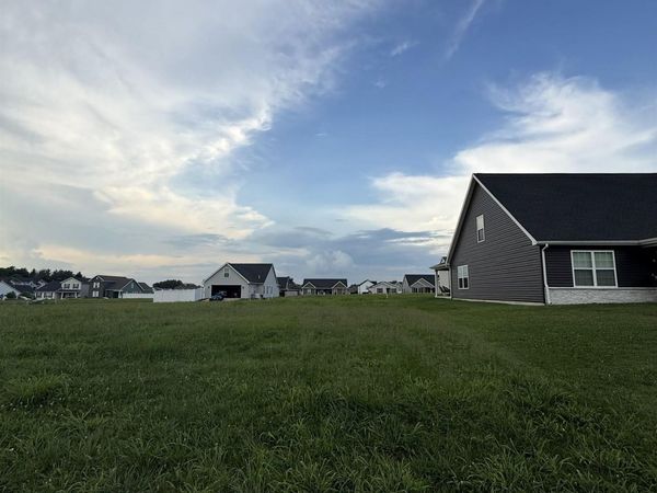 1106 Frost Drive, Evansville, IN 47725