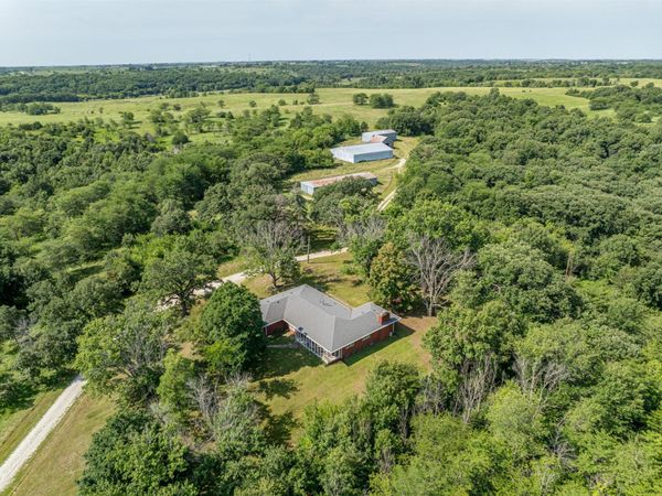 23716 360th Street, De Soto, IA 50069