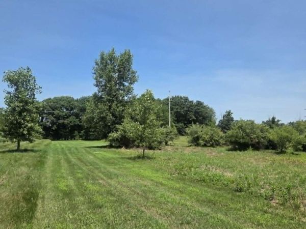 H Drive N, Albion, MI 49224