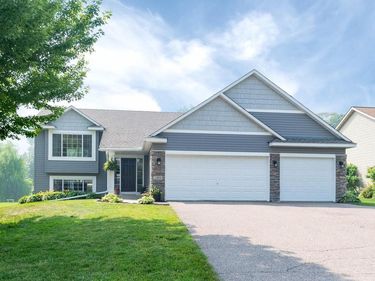 2464 River Bend Trail, Mayer, MN 55360