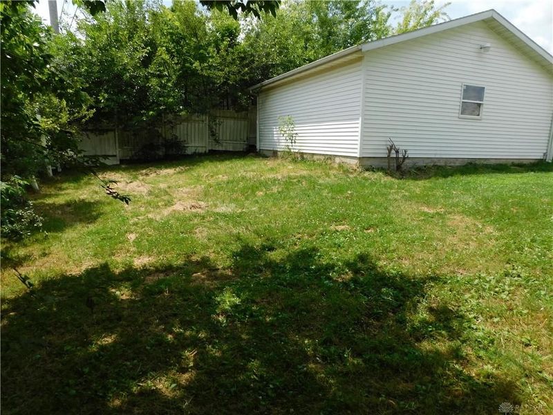 1416 Hagerman Drive, Trotwood, OH 45417 Photo 13