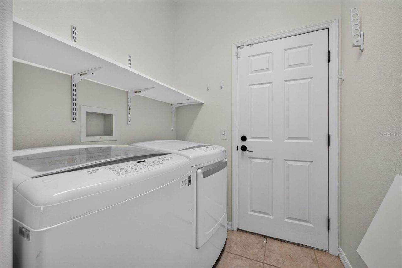7075 Bayou West Place N, Pinellas Park, FL 33782 Photo