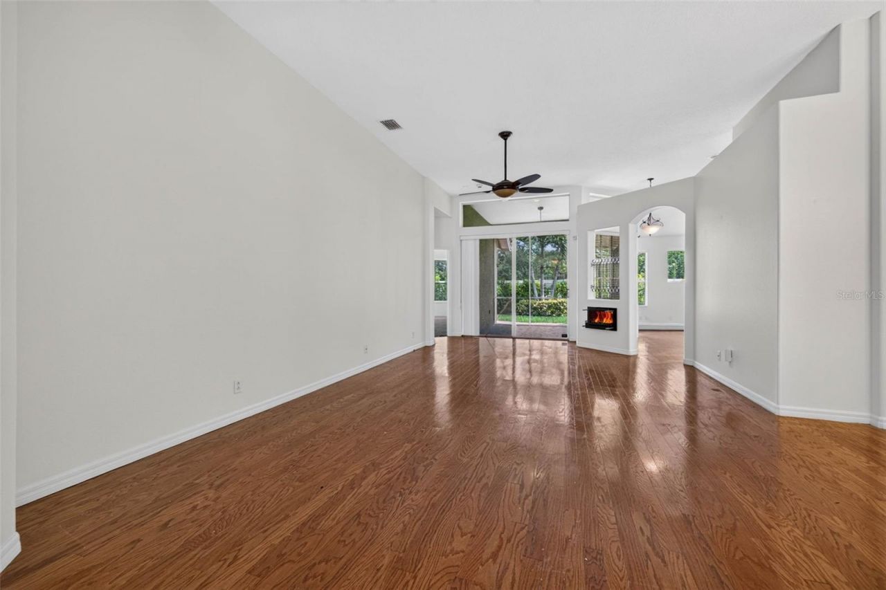 7075 Bayou West Place N, Pinellas Park, FL 33782 Photo