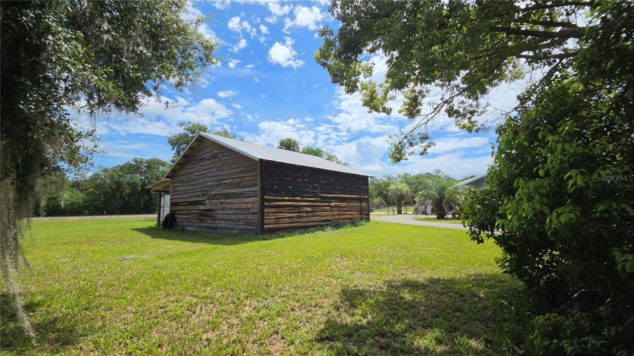 909 S County Road 3, Pierson, FL 32180 Photo