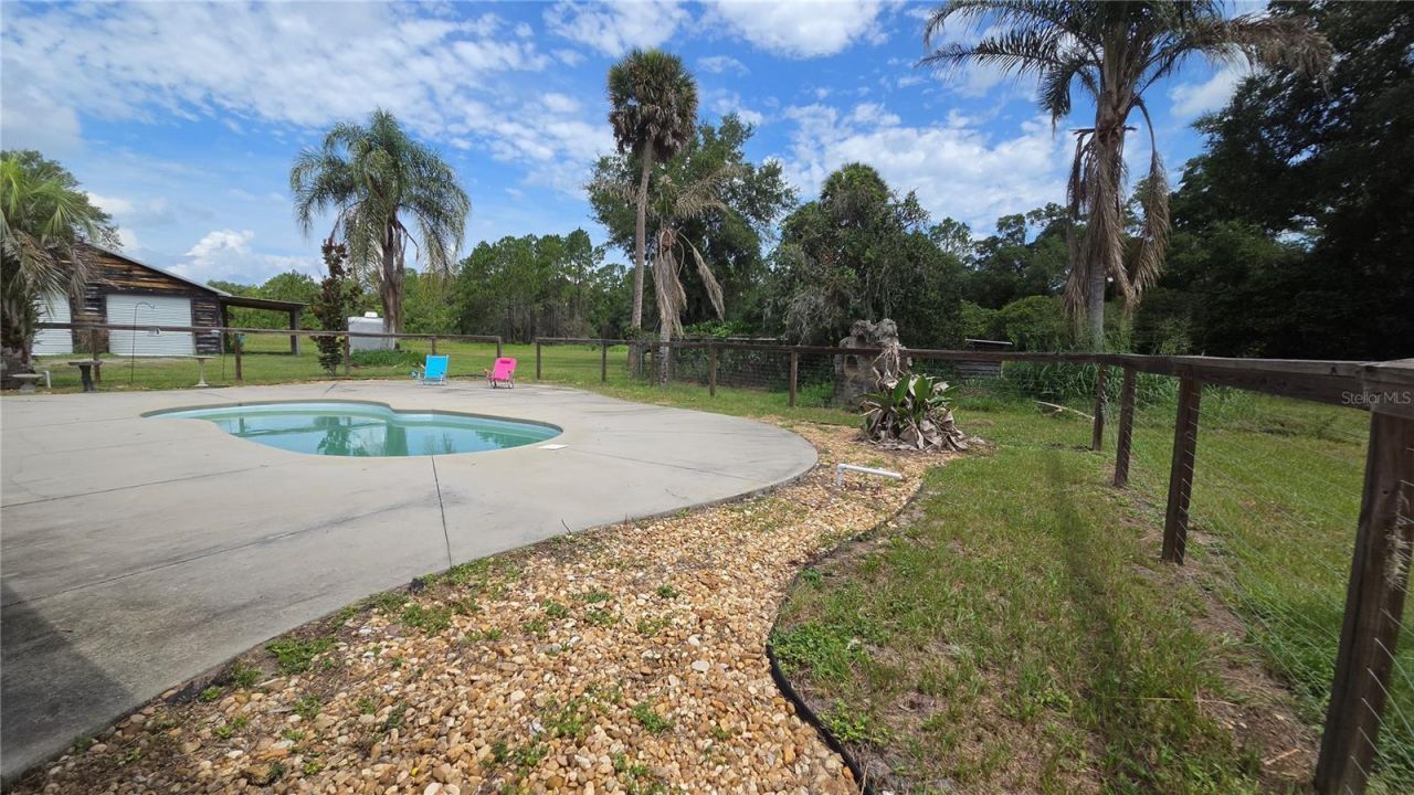 909 S County Road 3, Pierson, FL 32180 Photo