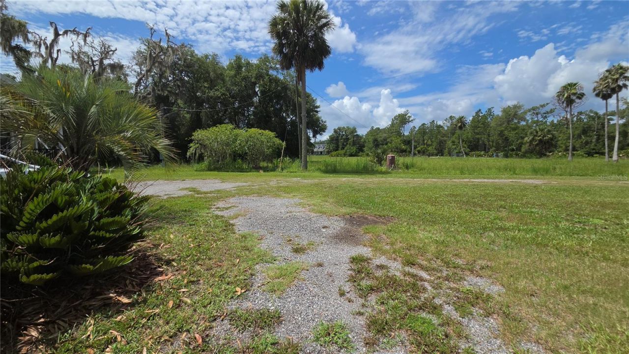 909 S County Road 3, Pierson, FL 32180 Photo