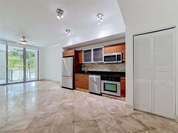 3470 E Coast Ave , Unit H0907, Miami, FL 33137