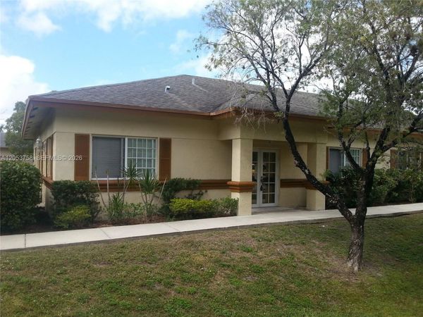 6110 Boulevard Of Champions , North Lauderdale, FL 33068