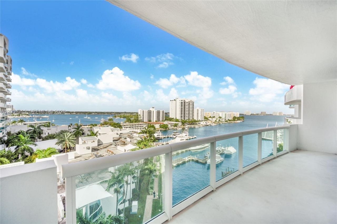 7910 Harbor Island Dr, Unit 801, North Bay Village, FL 33141 Photo