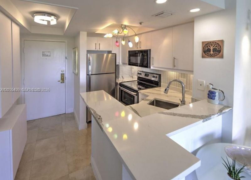 2951 S Bayshore Dr , Unit 712, Miami, FL 33133 Photo