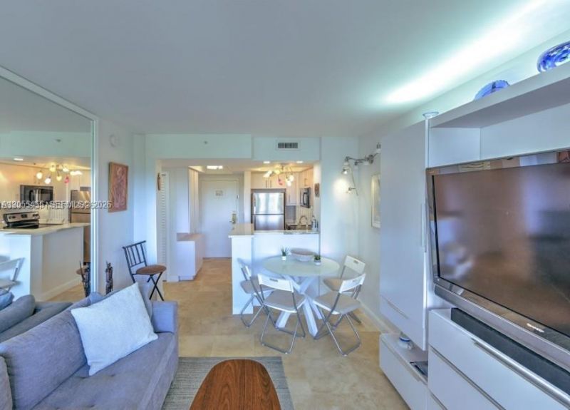 2951 S Bayshore Dr , Unit 712, Miami, FL 33133 Photo