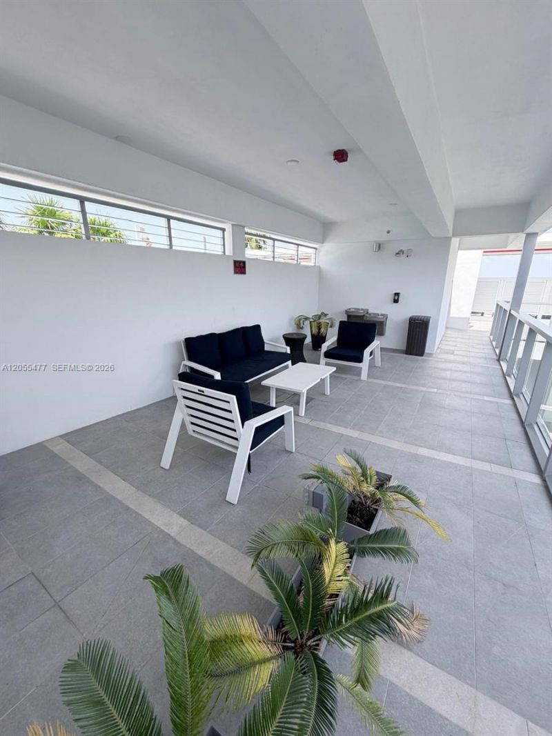 1100 100th St , Unit 606, Bay Harbor Islands, FL 33154 Photo