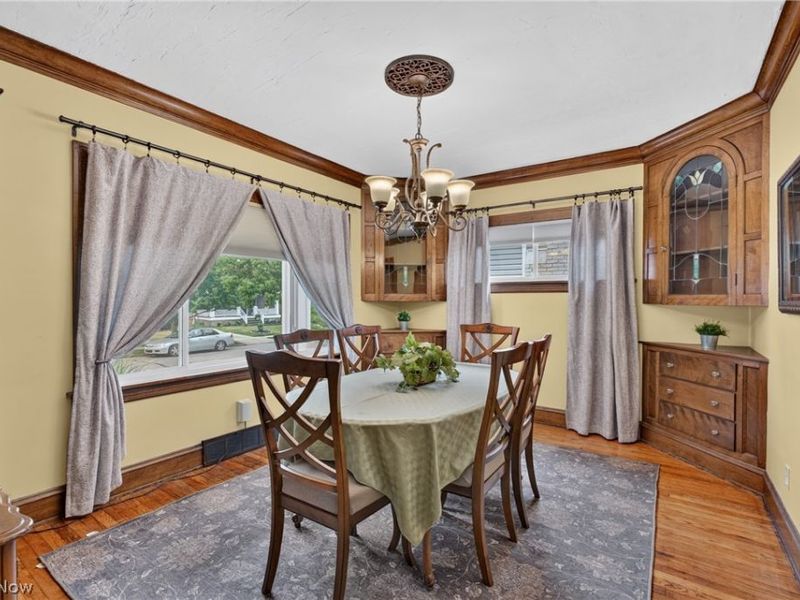17416 Oxford Avenue, Cleveland, OH 44111 Photo 11