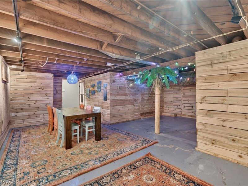 17416 Oxford Avenue, Cleveland, OH 44111 Photo 37