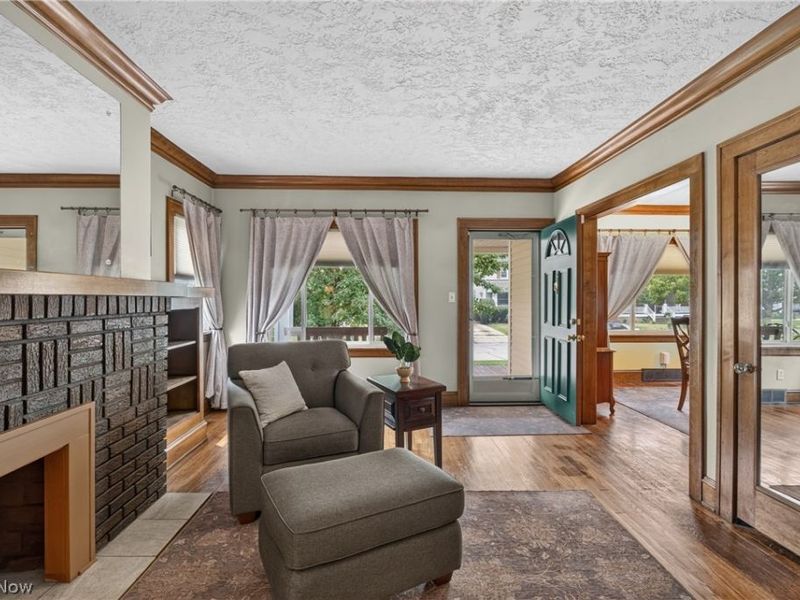 17416 Oxford Avenue, Cleveland, OH 44111 Photo 7