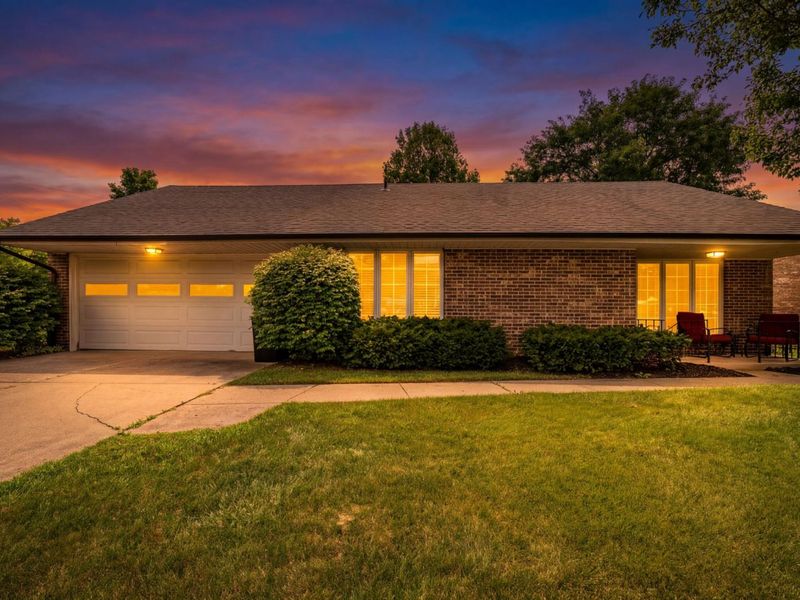 2244 Manhattan Boulevard, Springfield, OH 45504 Photo 2