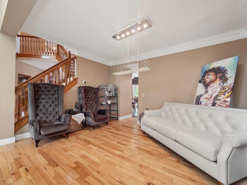 677 Montmorency Drive S, Pickerington, OH 43147 Photo 10