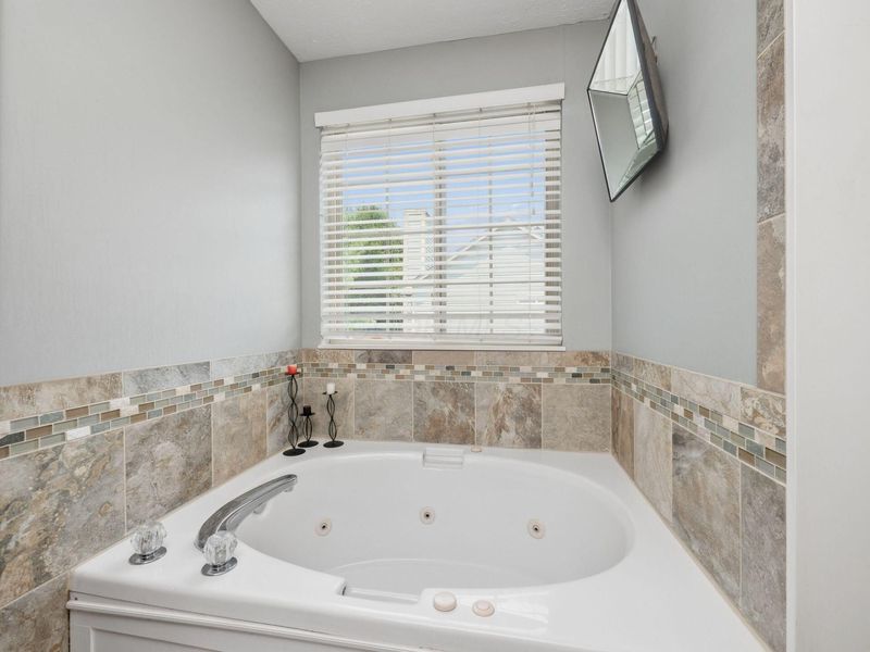 677 Montmorency Drive S, Pickerington, OH 43147 Photo 34