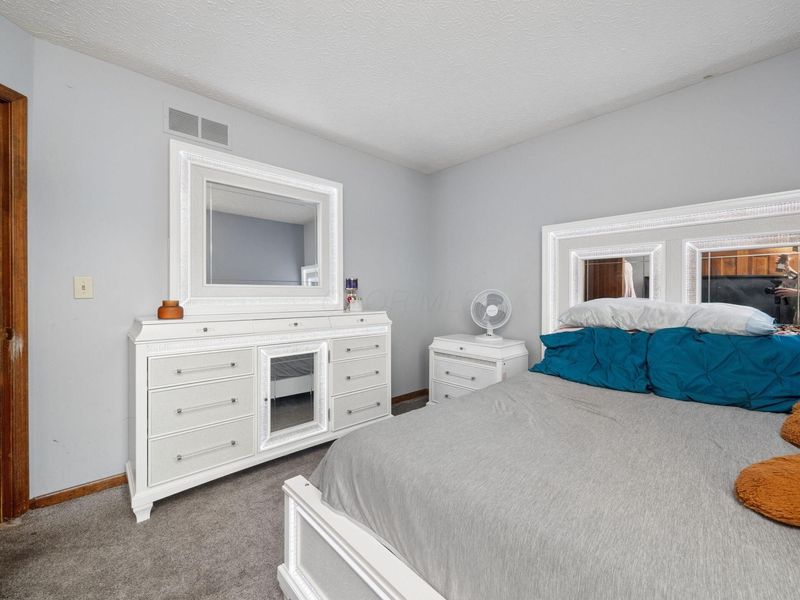 677 Montmorency Drive S, Pickerington, OH 43147 Photo 40