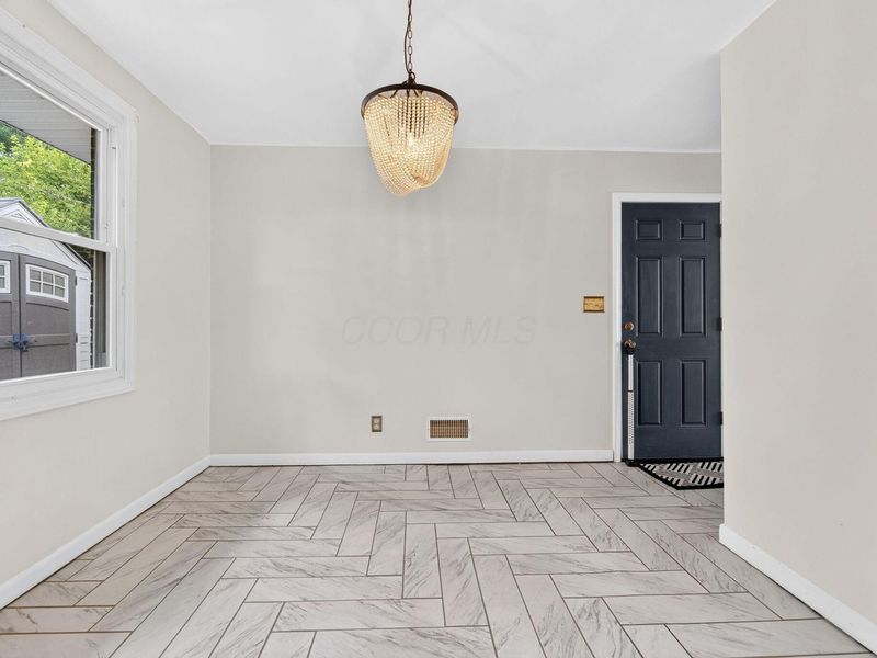 1563 Marabar Drive, Reynoldsburg, OH 43068 Photo 14