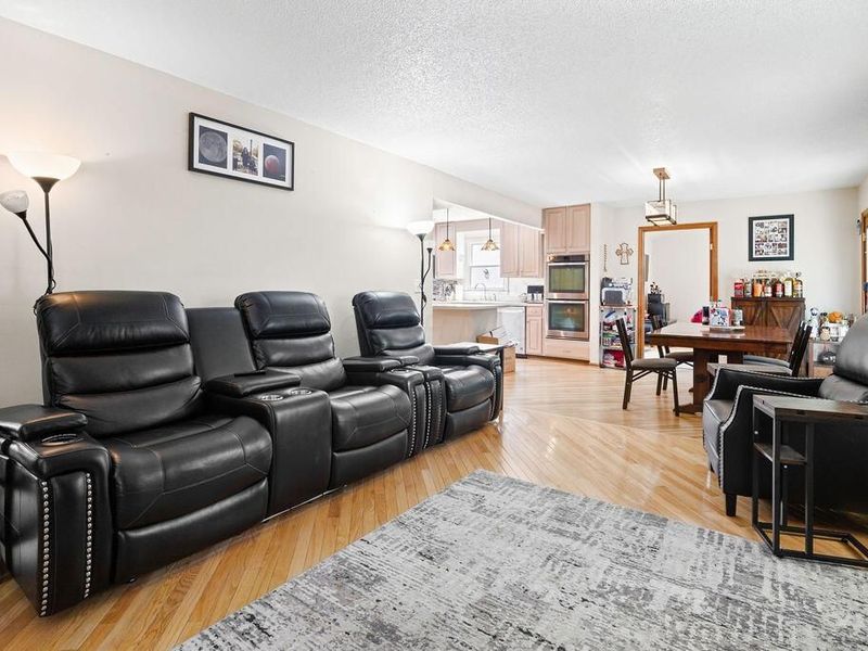 881 Thirlwall Court, Westerville, OH 43081 Photo 14