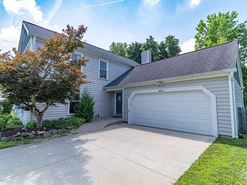 881 Thirlwall Court, Westerville, OH 43081 Photo 2