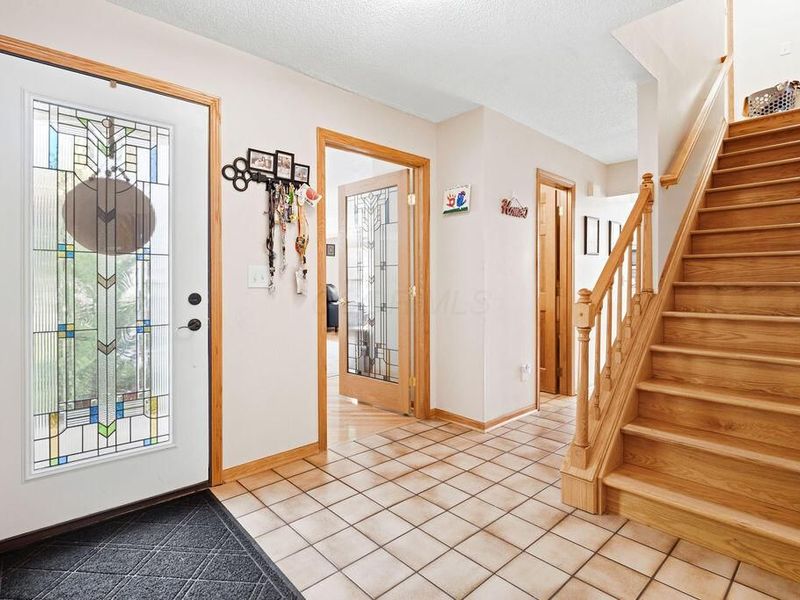 881 Thirlwall Court, Westerville, OH 43081 Photo 8