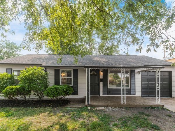 79 Redmond Road , Columbus, OH 43228
