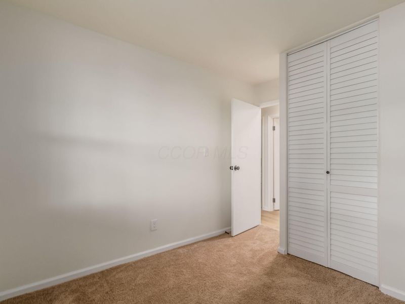 79 Redmond Road , Columbus, OH 43228 Photo 15
