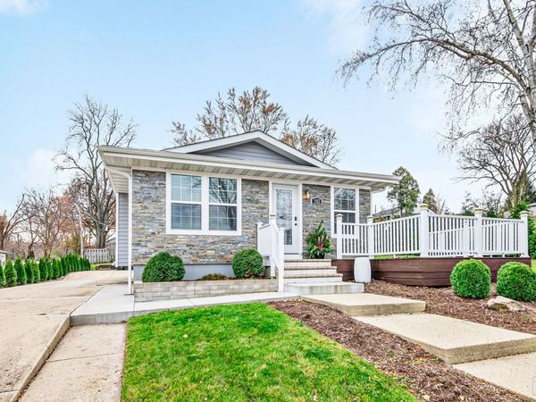 502 Plum Street , Lake In The Hills, IL 60156