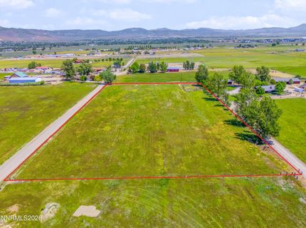 2693 U.s. Highway 395, Minden, NV 89423 Photo