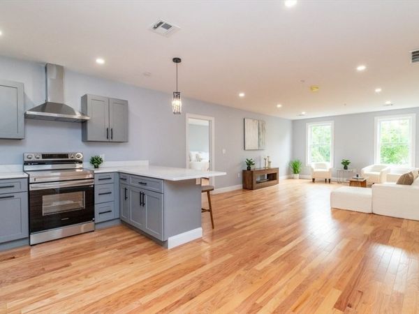 585 Washington Street, Unit 306, Quincy, MA 02169